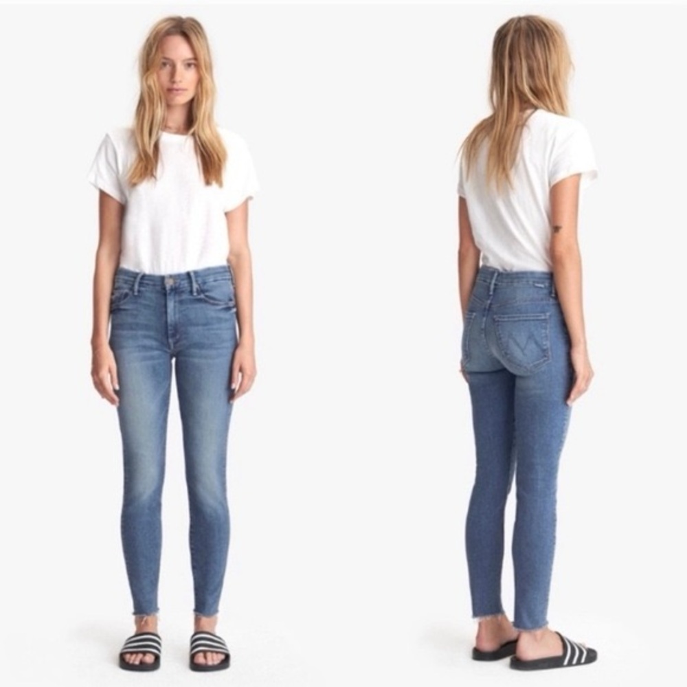 MOTHER: THE LOOKER Ankle Fray Jeans in Hop On Hop Off